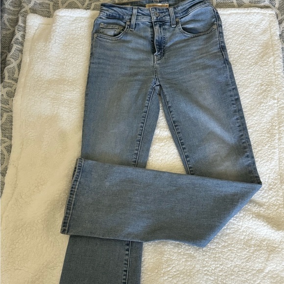 Levi's Denim - These jeans are in great condition. They didn’t fit me anymore after pregnancy.